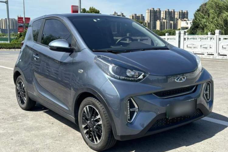 Used Chery New Energy Little Ant 2022 Restyled Version Sweet Pink Edition Half-Sugar Version 30.6 kWh 30 kW 301 km
