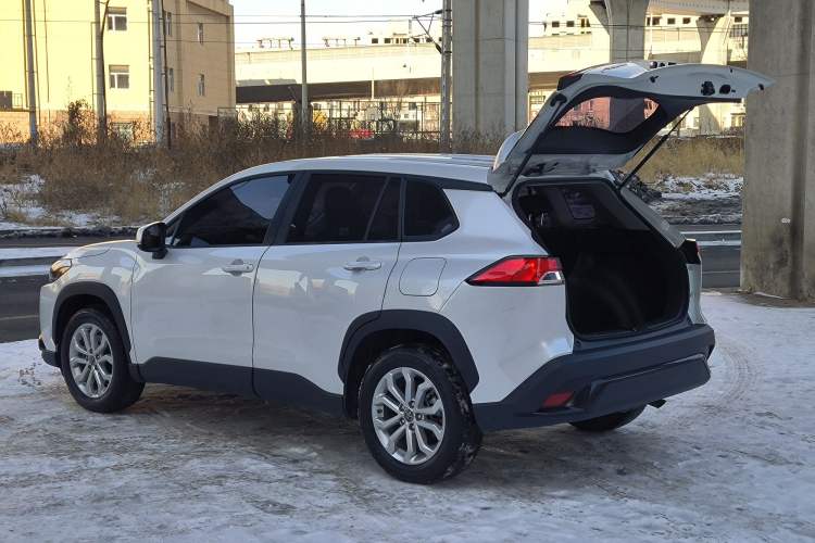 Used Toyota FRONTLANDER 2022 2.0L CVT Leading Edition