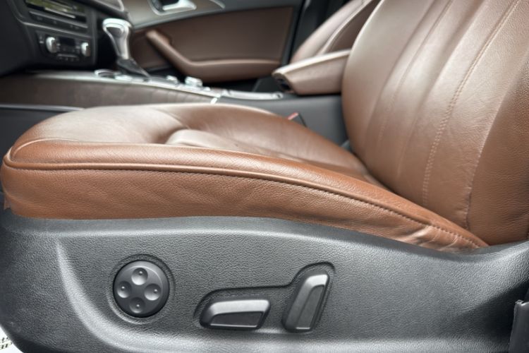 Used Audi A6L 2015 35 FSI quattro Technology Edition Interior 6