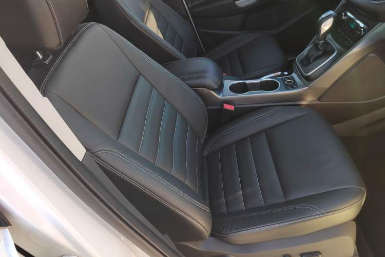 Used Ford Kuga 2015 2.0L GTDi Four-Wheel Drive Prestige Model