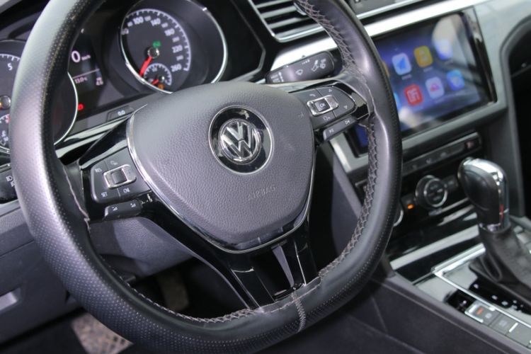 Used Volkswagen Lamando 2015 280TSI DSG Comfort Edition
