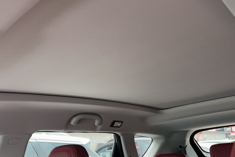 Used JETOUR X70 2024 1.5T DCT Glory PRO 7-Seater
