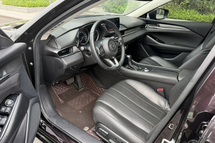 Used Mazda Atenza 2020 2.5L Skyline Sport Edition Interior 5
