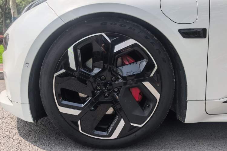 Used Zeekr 001 2023 YOU Edition 100 kWh Exterior 7