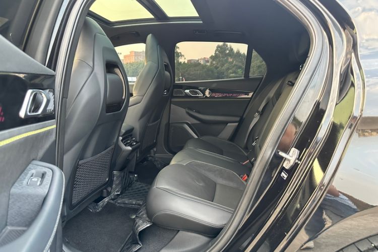 Used Lynk & Co 03 2023 1.5TD DCT JingPro Exterior 6