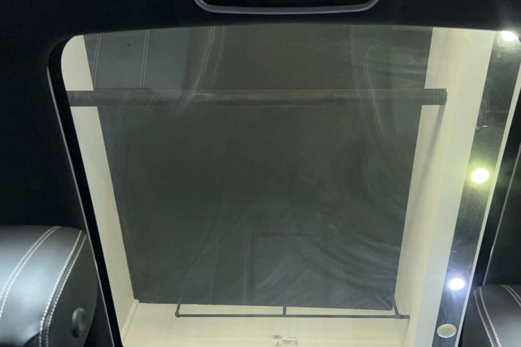 Used Land Rover Range Rover Velar 2019 250 PS R-DYNAMIC S
