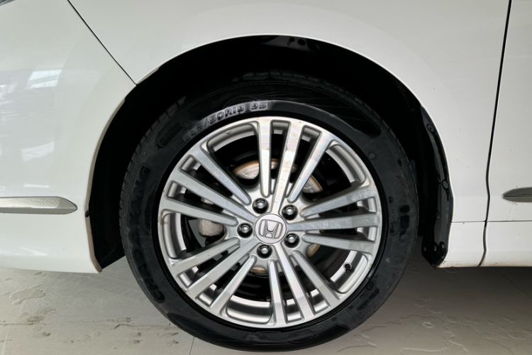 Used Honda Elysion 2016 2.4L Supreme Edition
