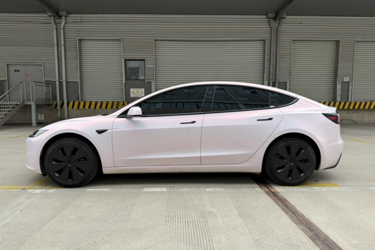 Used Tesla Model 3 2023 Rear-Wheel-Drive Version