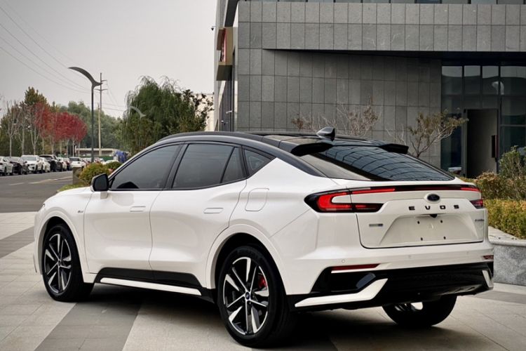 Used Ford EVOS 2022 Facelift EcoBoost 245 ST-Line