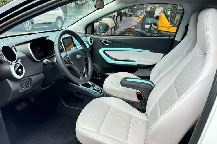 Used Chery Little Ant 2021 200 000-Yuan Ant Fan Edition Talent Version Lithium Iron Phosphate 301 km
