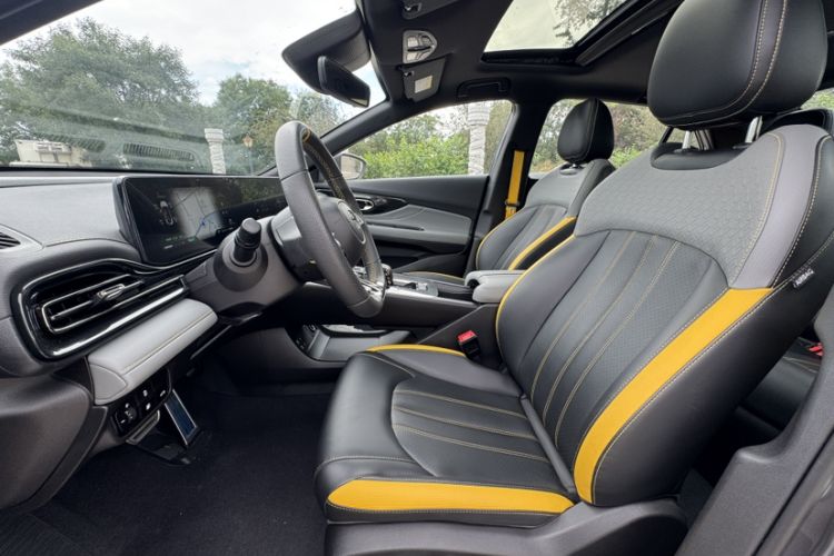 Used GAC Trumpchi EMPOW 2023 Shadow Leopard H Smart Hybrid Edition