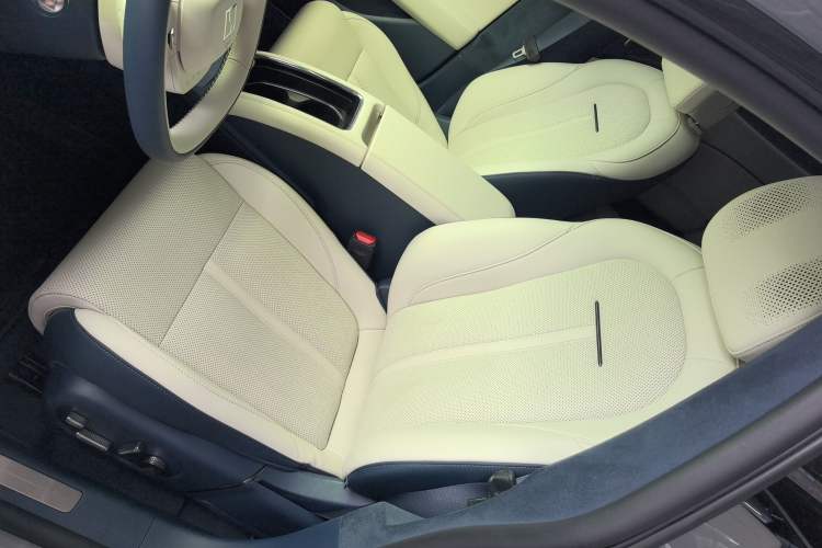 Used Zeekr 007 2024 Rear-Drive Enhanced Version 100 kWh