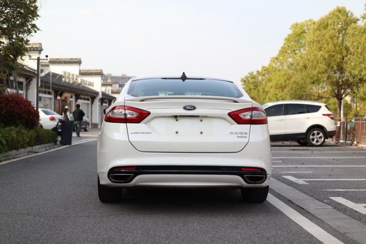 Used Ford Mondeo 2013 2.0L GTDi 200 Fashion Edition Exterior 6