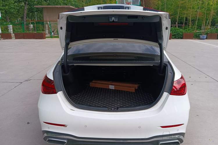 Used Mercedes-Benz C-Class 2024 C 260 L Sport Edition Interior 2