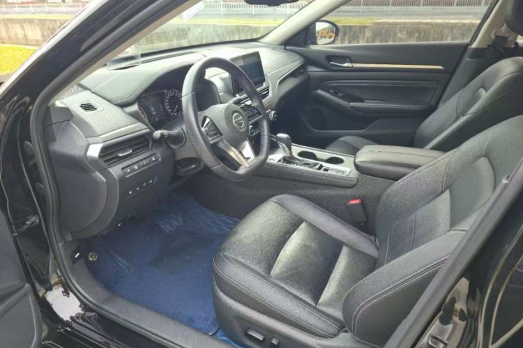 Used Nissan Teana 2021 2.0T XL Upper AD1 Smart Navigation Edition Interior 3