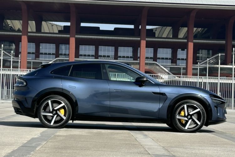 Used Xiaomi Auto YU7 2025 Ultra-Long Range High-Performance All-Wheel-Drive Max Edition