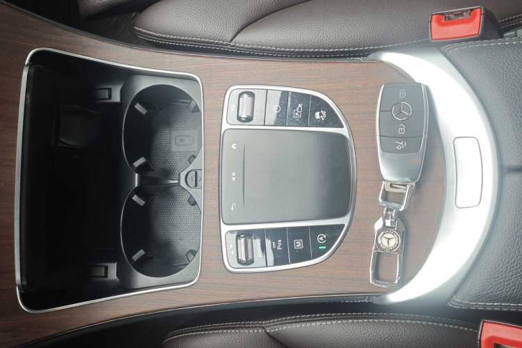 Used Mercedes-Benz GLC 2020 Facelift GLC 300 L 4MATIC Dynamic Edition