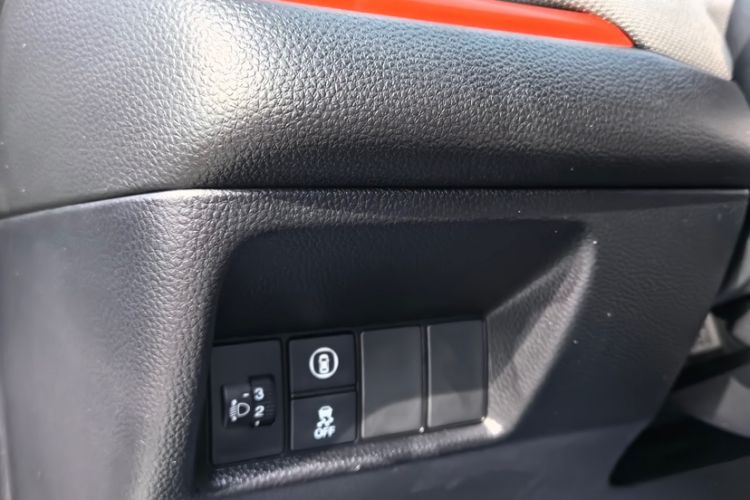 Used Honda LIFE 2023 1.5L CVT SPO-SS Dynamic Edition