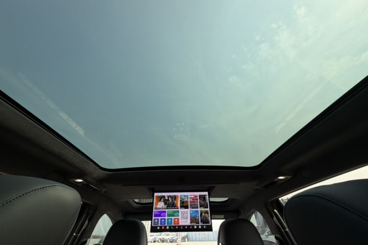 Used Hyptec HL 2025 700 Ultra Six-Seater All-Wheel-Drive LiDAR Version