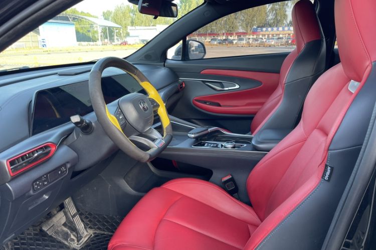 Used CHANGAN UNI-T 2020 1.5T Prestige Version
