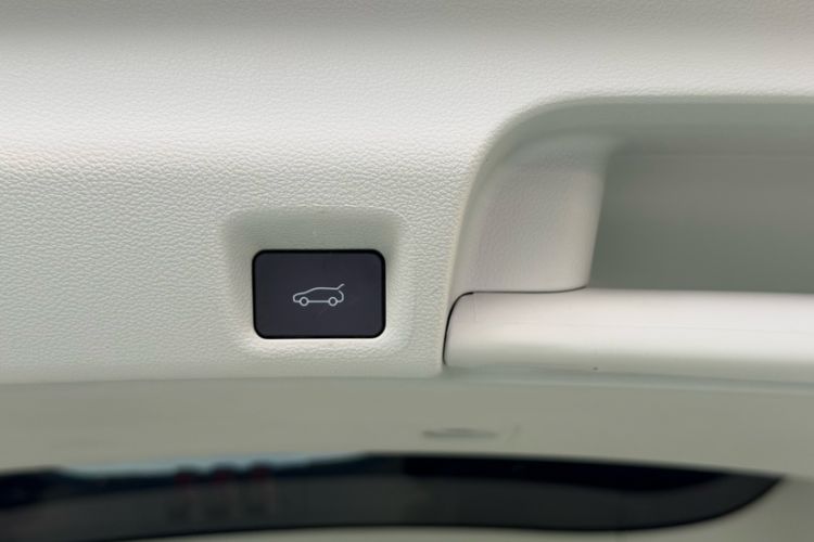 Used FORTHING Xinghai V9 2024 1.5TD 200km Qingyunti Series Premium Version Interior 4