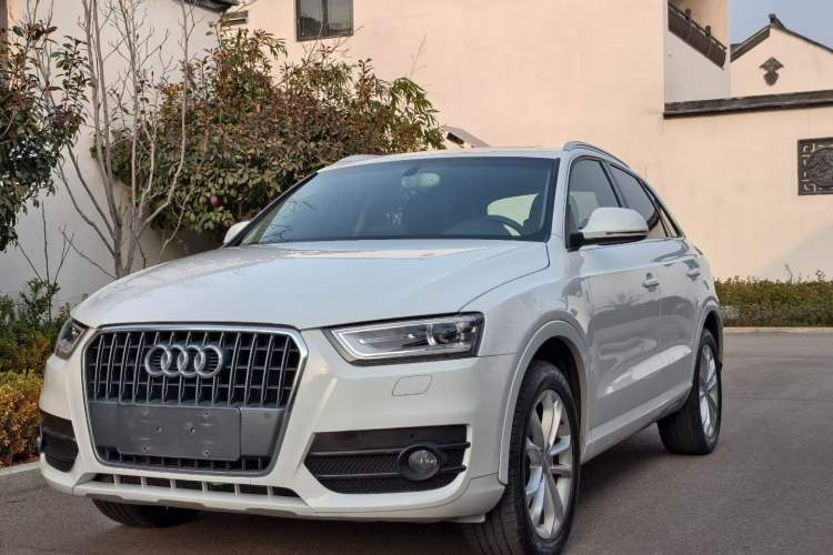 Used Audi Q3 2016 30 TFSI Collector's Edition Comfort Model