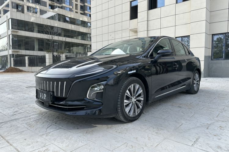 Used Hongqi E-QM5 2022 431 km Charge & Enjoy Edition