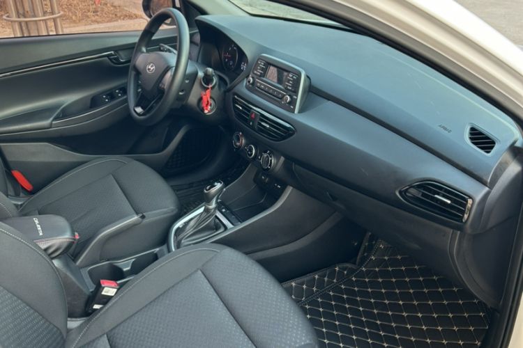 Used Hyundai Celesta 2020 1.6L Automatic GL Enjoyable Edition