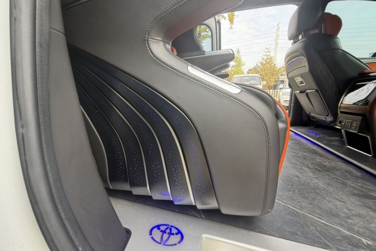 Used Toyota SIENNA 2023 2.5L Hybrid Comfort Edition
