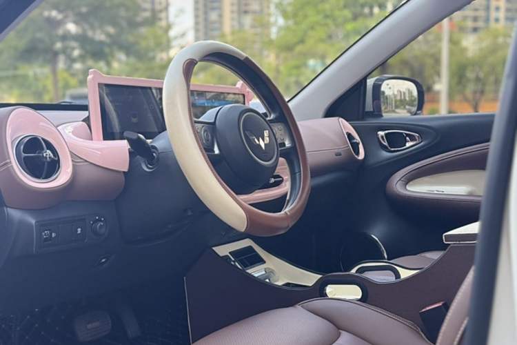 Used Wuling Bingo 2024 333 km Enjoyment Version Interior 4