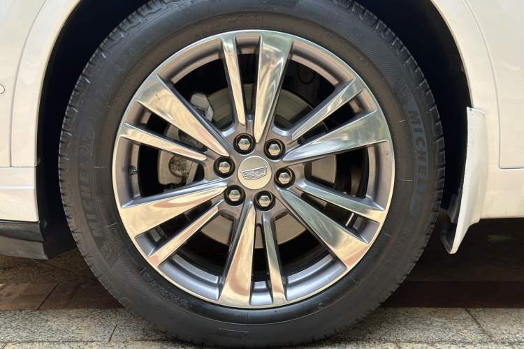 Used Cadillac XT6 2020 28T Six-Seater Luxury Version