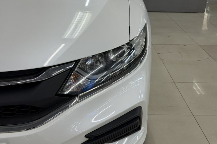 Used Honda Jade 2017 1.8L Automatic Classic Edition 5 seats