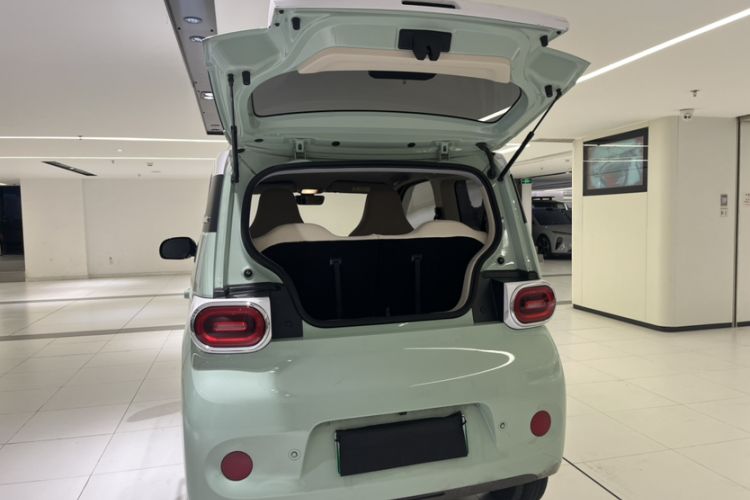 Used Wuling Hongguang MINIEV 2024 3rd Generation 215km Advanced Version