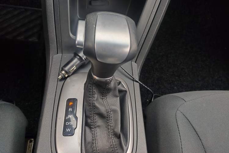 Used Roewe 350 2014 1.5L Automatic Xunda Edition