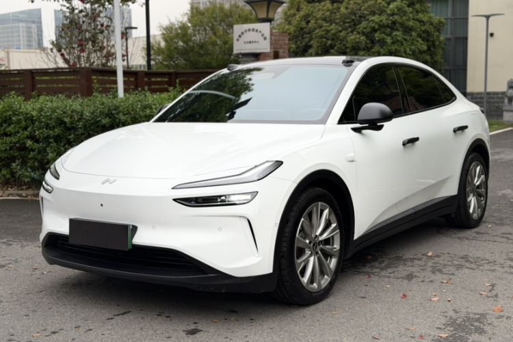 Used ONVO L60 2025 Model—60 kWh Rear-Wheel-Drive Version