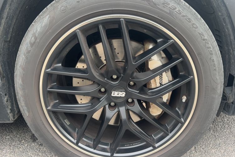 Used Mercedes-Benz GLB AMG 2022 AMG GLB 35 4MATIC Exterior 2