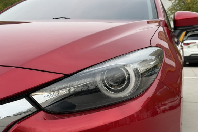 Used Mazda Mazda 3 Axela 2017 Sedan 2.0L Automatic Prestige Model China V Standard
