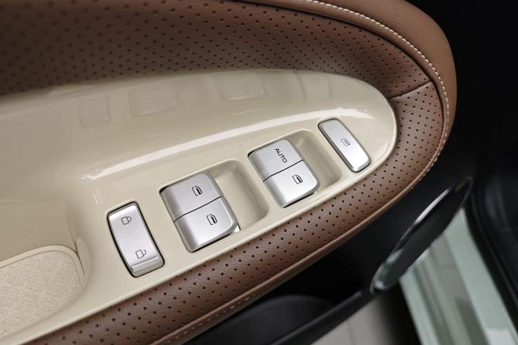 Used Wuling Bingo 2023 333km Enjoy+ Version