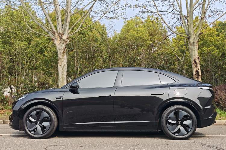 Used ONVO L60 2024 60 kWh Rear-Drive Version
