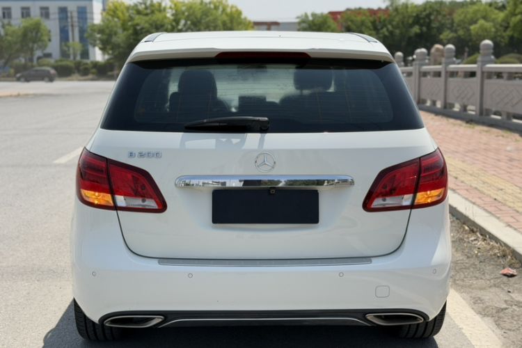 Used Mercedes-Benz B-Class 2017 B 200 Sport Edition
