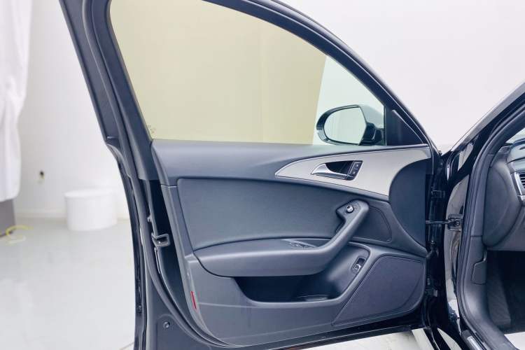 Used Audi A6L 2018 30th Anniversary Edition 45 TFSI quattro Sport model
