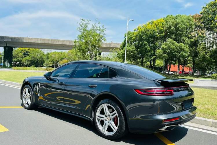 Used Porsche Panamera 2019 Panamera 4 Executive Long Wheelbase 2.9T