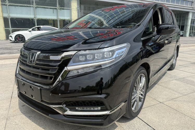 Used Honda Elysion 2019 2.0L Hybrid Luxury Edition