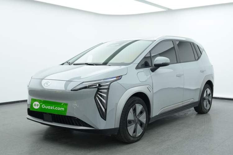 Used AION Y 2024 Younger