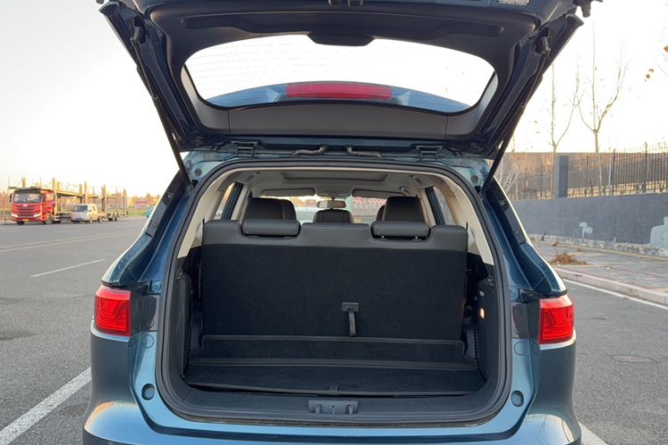 Used Sinotruk VGV U70 2020 1.5T Automatic Smart Enjoyment Elite Version 7 Seats
