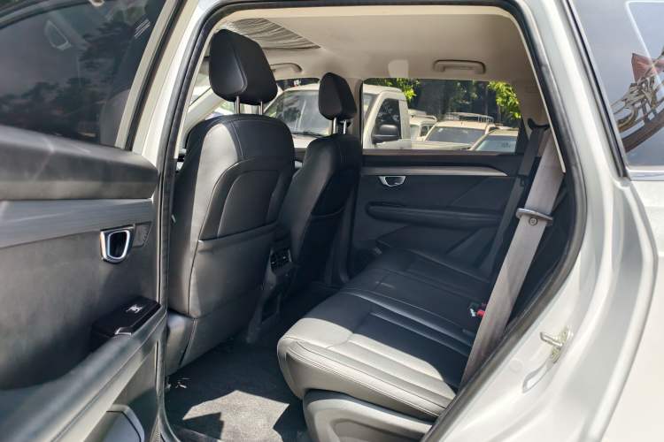 Used Wuling Asta 2021 1.5T CVT Starlight Edition