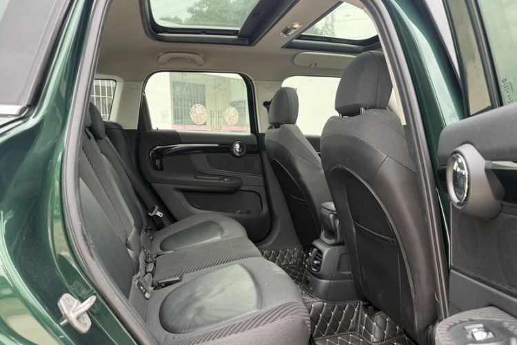 Used MINI Countryman 2017 1.5T COOPER ALL4 Traveler Interior 4