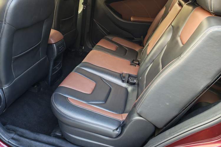 Used Dongfeng Fengon 580 2017 1.5T CVT Luxury Model
