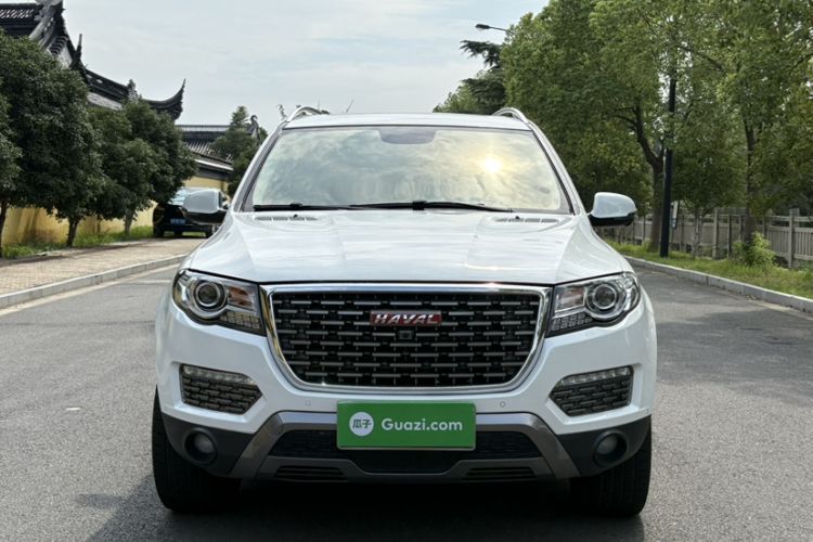 Used Haval H8 2017 2.0T Gasoline Two-Wheel Drive Smart Edition