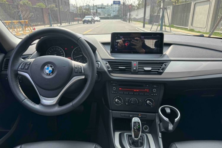 Used BMW X1 2014 sDrive18i Fashion Model